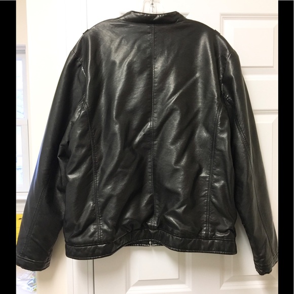 Awesome 😎 faux leather jacket! - Picture 2 of 7